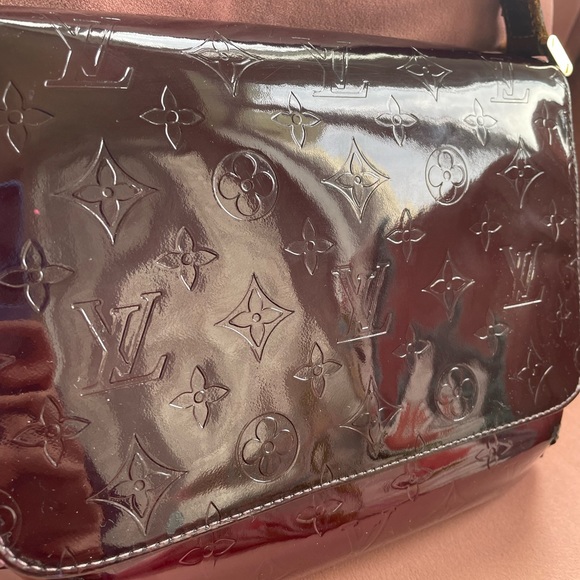 Authentic Louis Vuitton purse - Picture 4 of 10